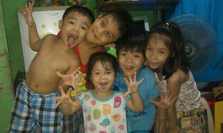 TheaMelendres's tweet photo. Sabi ko sa sarili ko di ako malulungkot bago Ka umalis eh pero eto ako ngayon kanina pa malungkot T _ Tmamimiss ka namin ng sobra kuya jiro lalo nako:(, diko akalain na sobrang layo na ng narating mo parang last year naglalaro pa tayo kung ano ano sa labas Kasama Sila kuya ipo😭 https://t.co/AgmDwsTGEz