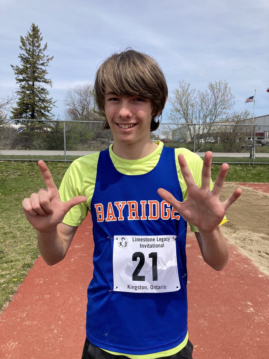 Wow <a href="/BayridgeSS_LDSB/">Bayridge SS</a> Blazers!  That was such a great day at the Limestone Legacy Track and Field Meet! #soproud  @realmskiley <a href="/Shibley28/">Chris Shibley</a>