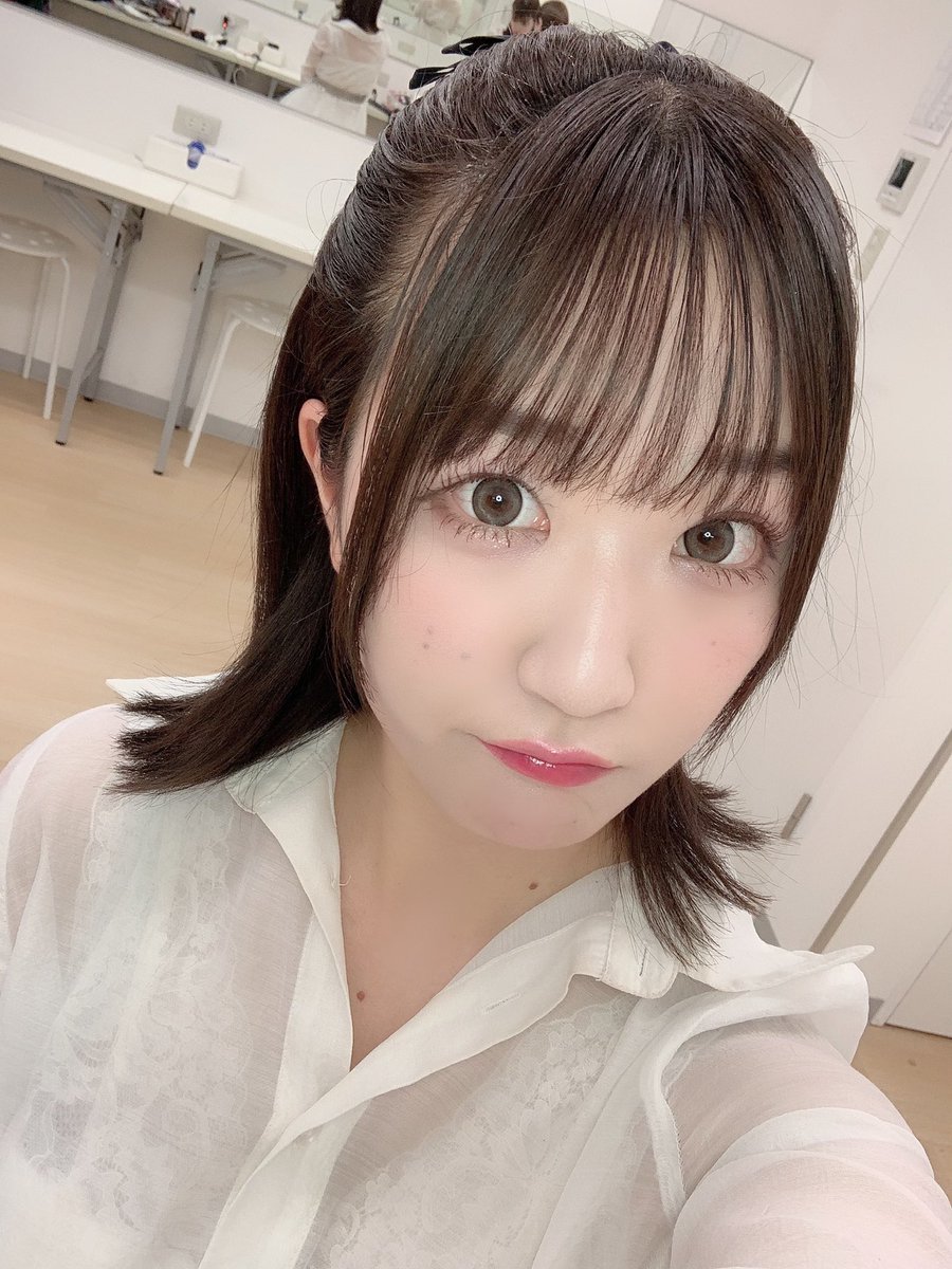 acp_0308's tweet photo. ATLEPYさん2周年ライブでした〜すごくフロアがあったかくてうれしかった、、🤍
99もそんなグループになりたい☺️🤍

ありちゅとふたり飲みなう🍶 https://t.co/hNSY6wOpFD