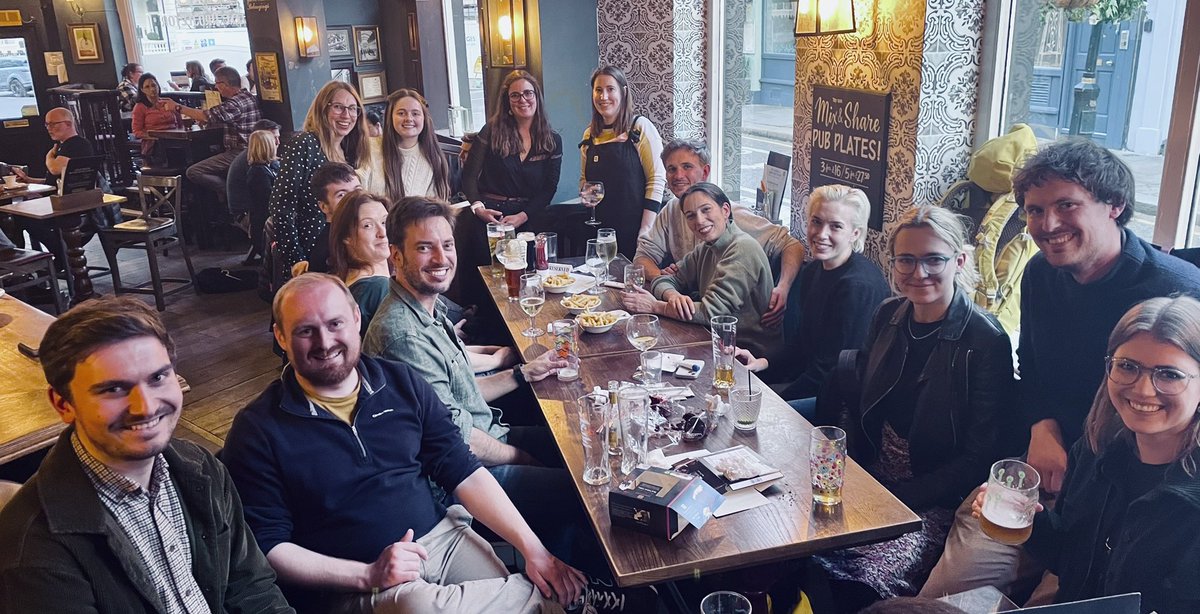 HesterHanegraef's tweet image. On Tuesday, I passed my viva 🥂

Huge thanks to my examiners @BeaudetAmelie and Paul O’Higgins for making this such an enjoyable experience!

I couldn’t have finished this PhD without the support from my supervisor Fred Spoor and the encouragements from colleagues and friends!