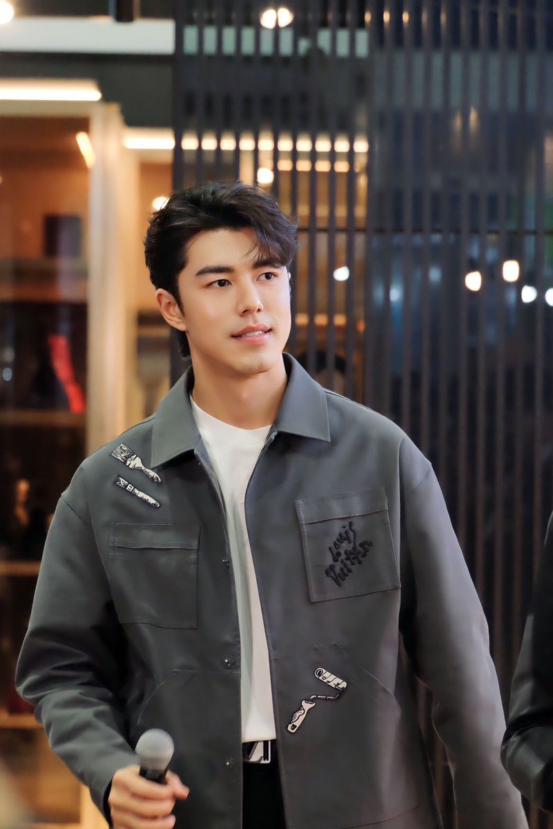 9naphatfanclub_'s tweet photo. ช็อตวันนี้คือตายอย่างสงบเลยค่าา ❤️

เครดิตภาพ : IG aeitoo 

@GratiaThailand #GratiaThailand #สถาปนิก66 #architect23 
#naphat_nine #นายณภัทร #ninenaphat #9naphatfanclub https://t.co/suvwFwGADo