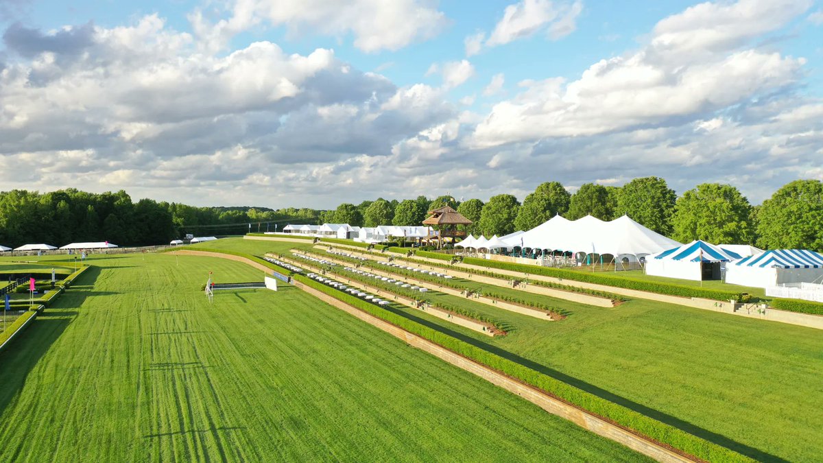 Rise and shine, Charlotte! It’s race day! We’ll see you at 10 a.m. when gates officially open for our 26th annual #QueensCup Steeplechase! Don’t forget to tag us in your photos from today so we can see race day in action.