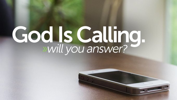 Fr_JosephCR's tweet photo. 4th Sunday of #Easter is #VocationSunday! God is calling young people to #ReligiousLife &amp; #Priesthood. If you think someone has the gifts please encourage them. If you are feeling the call don't be afraid to explore it!
@npsc_schools #CEW2023 @ResurrectCanada https://t.co/cfZ3tO1pTt