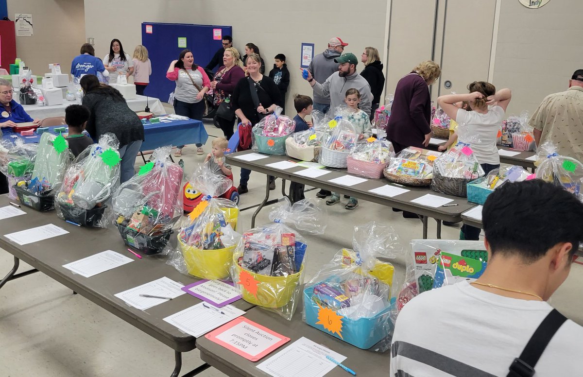AH_Madison's tweet photo. We had a great Spring Carnival at Madison! So many of our families attended and much fun was had! #madisonblaine #AHschools https://t.co/6fD4345FDG