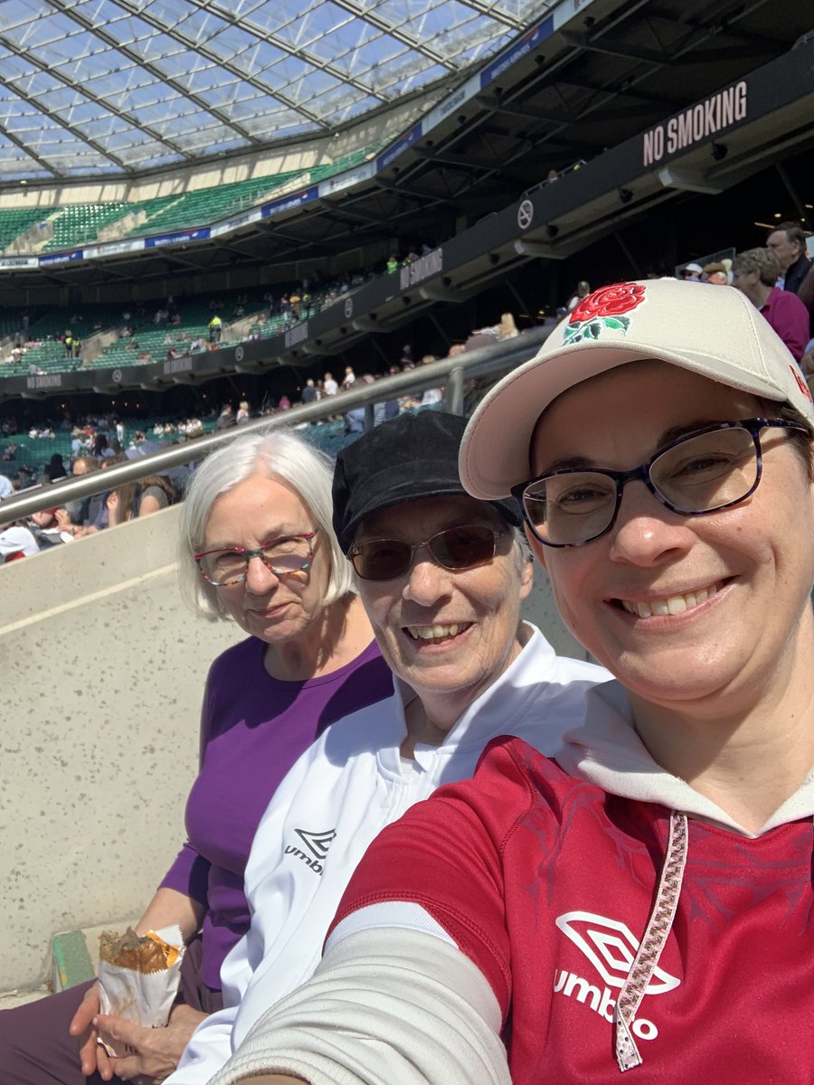 At Twickenham for #RedRoses vs France - very excited!