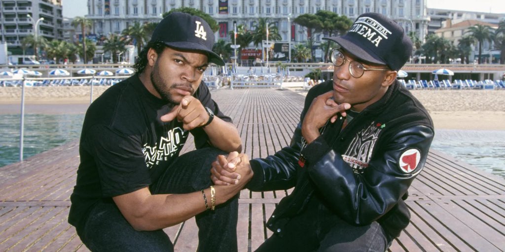 HHBITD's tweet photo. 4 years ago on this day, we lost John Singleton ✌🏾✌🏾 #RIPJohnSingleton @icecube https://t.co/9lJg9C7ube