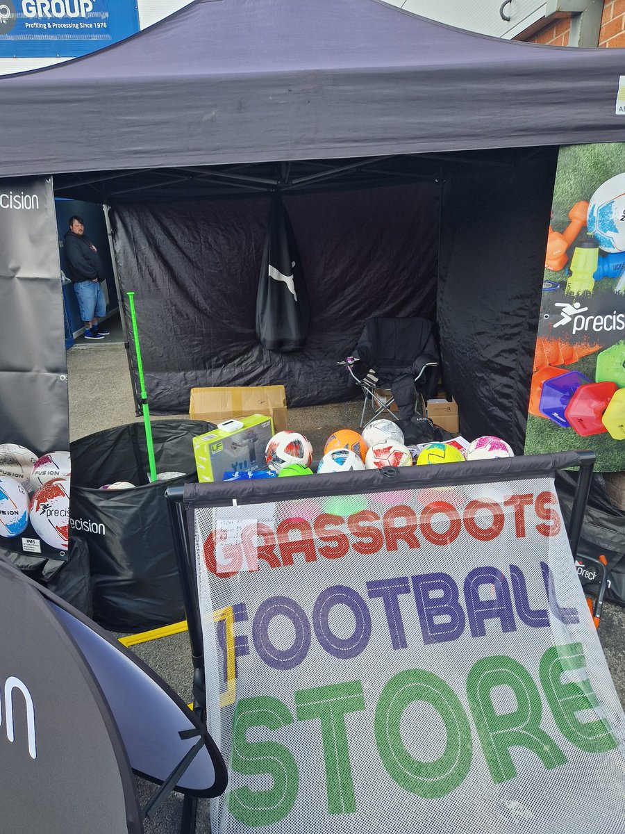 Talking balls for a change at <a href="/EMJFL/">EMJFL</a> finals at <a href="/CurzonAshton/">Curzon Ashton</a>