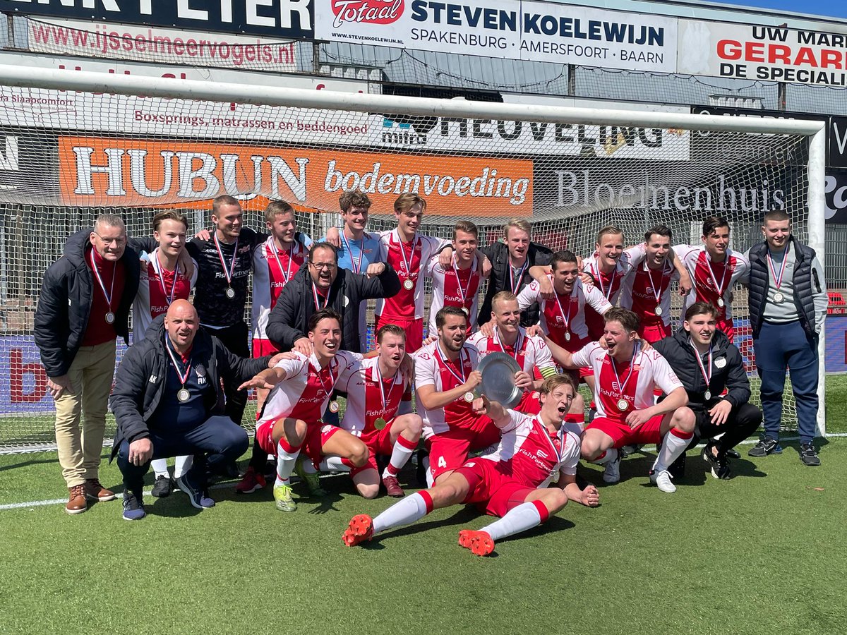 IJsselmeervogels tweet media