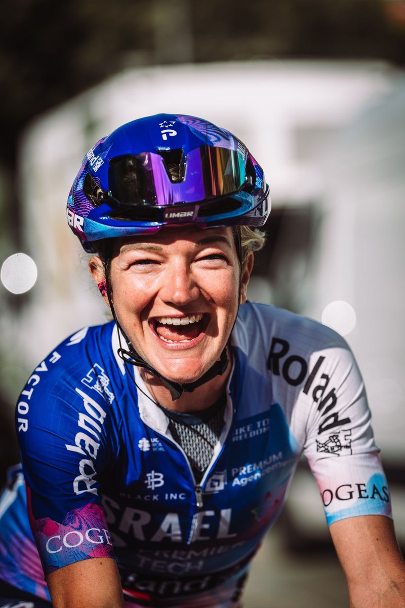 RolandCycling's tweet photo. 🏆 Claire Steels wins reVolta! 

What an incredible victory for Claire! 

She’s been in great form all year and this is the reward she’s been waiting for 👏

—
🇪🇸 #reVolta https://t.co/FRgWI9WVSg