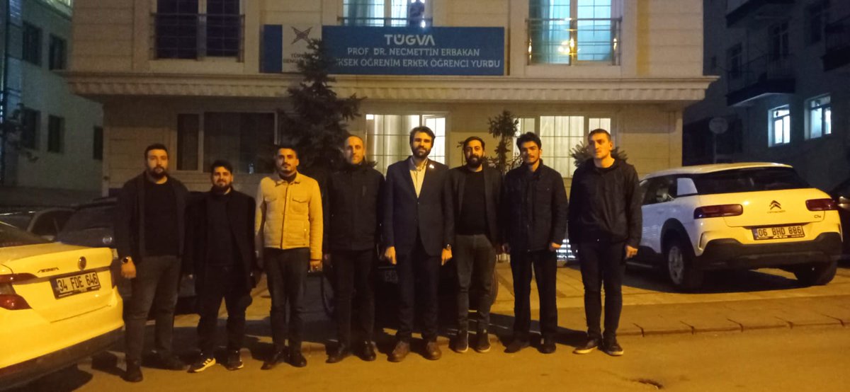 Genel başkan Yardımcımız Üniversite Koordinatörümüz Burak Sarman abimizle bir araya geldik. Nazik ziyaretleri için teşekkür ediyoruz. 😊