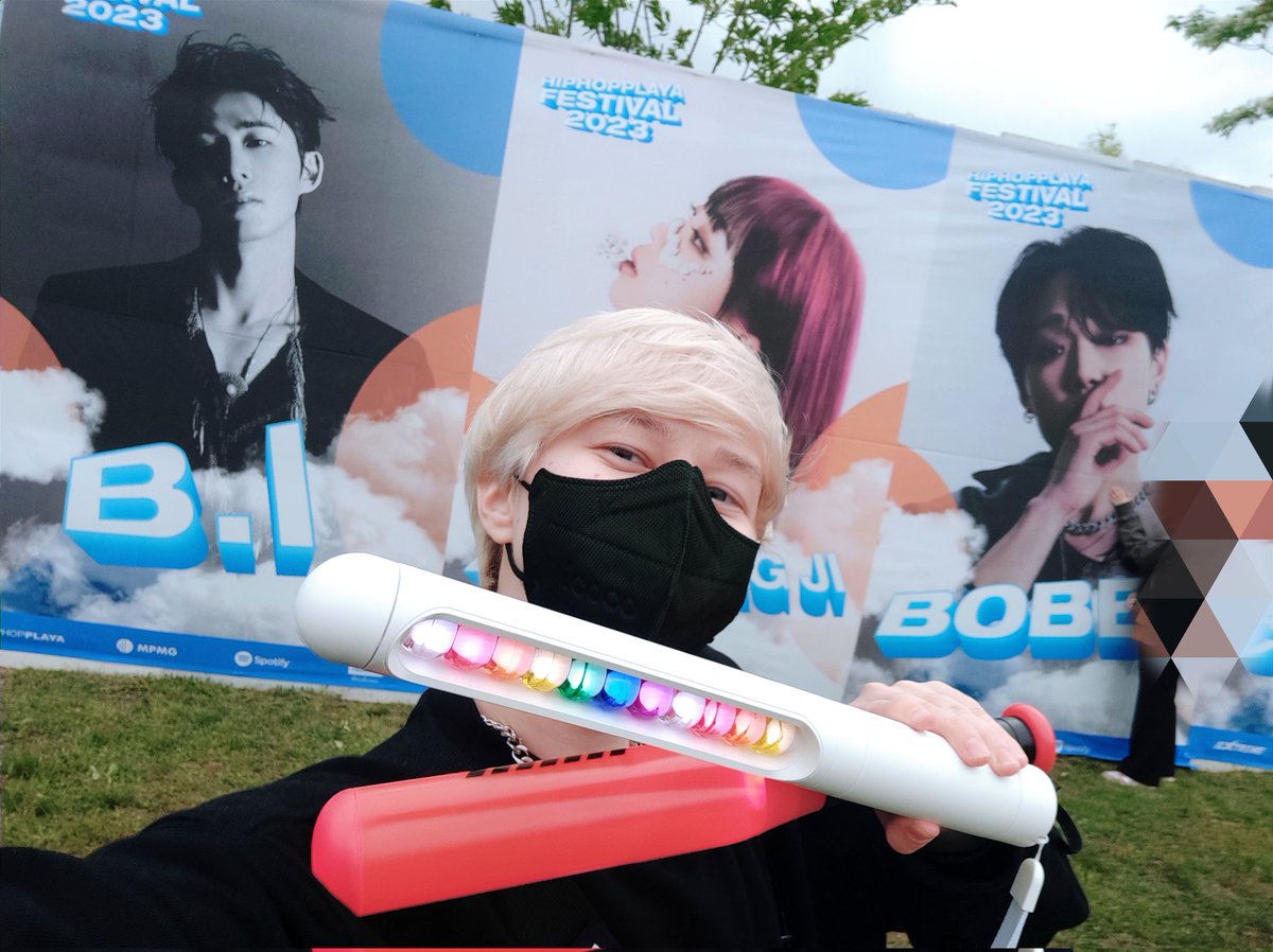 droptheroar's tweet photo. iDKONIC loyal supporter flexing time 🔥😎🤙

Hiphopplaya 230429
#Hanbin #비아이 #BOBBY #바비 #DoubleB https://t.co/n1yrlDB9v7