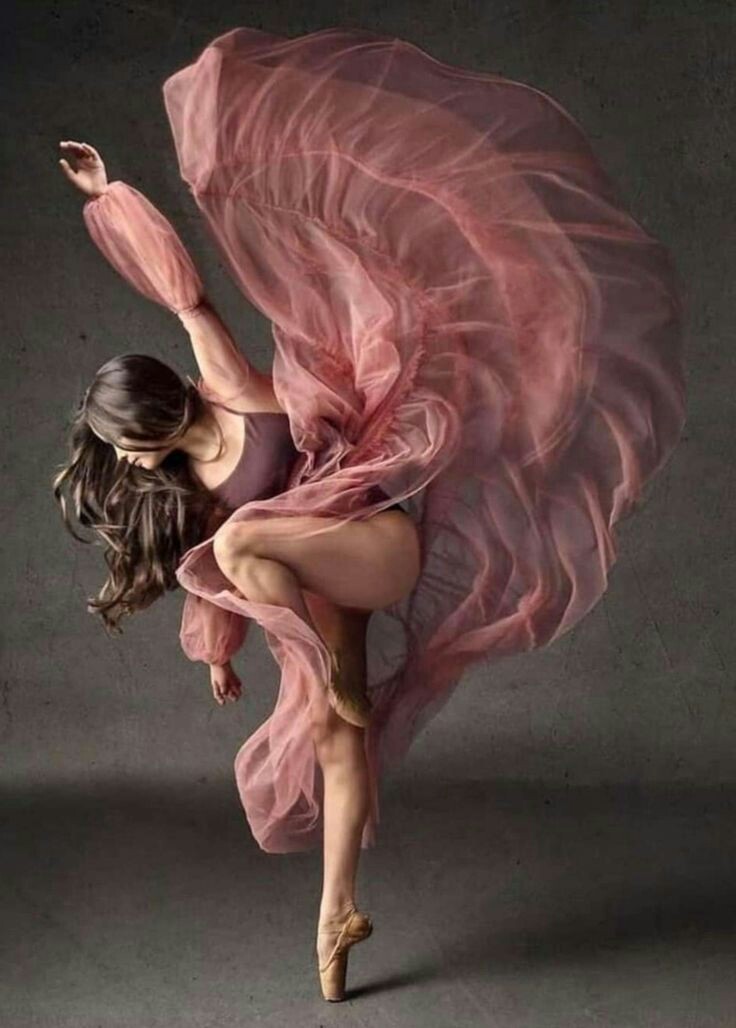 RINOCAR's tweet photo. Siempre danzare con aquel que ama mi alma en el jardín secreto de mi corazón. https://t.co/SHa7wARzaX