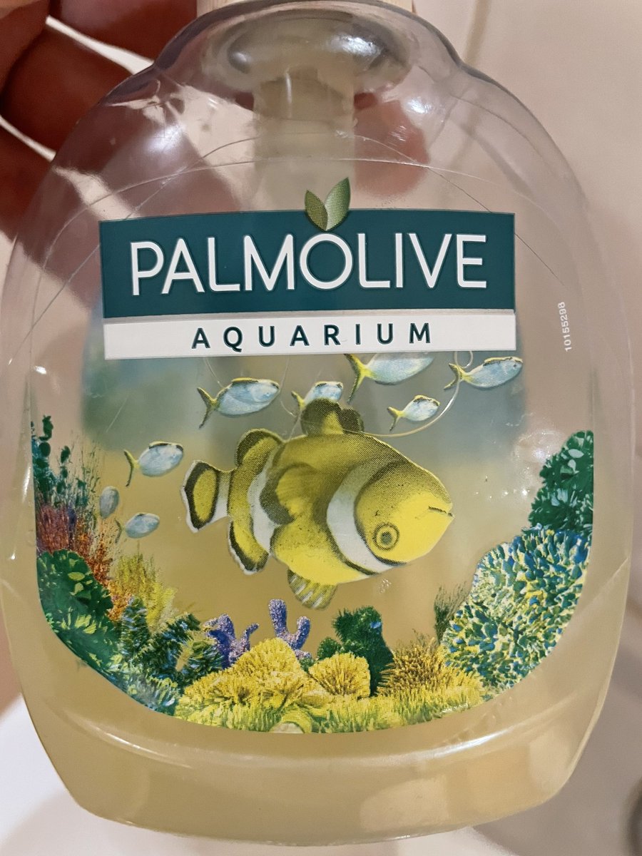 oliverlindecke's tweet photo. Discovered in a restaurant. I have questions @CP_News Some sort of biodiversity crisis edition maybe? #fish #fishdieoff https://t.co/jvNosGICR4
