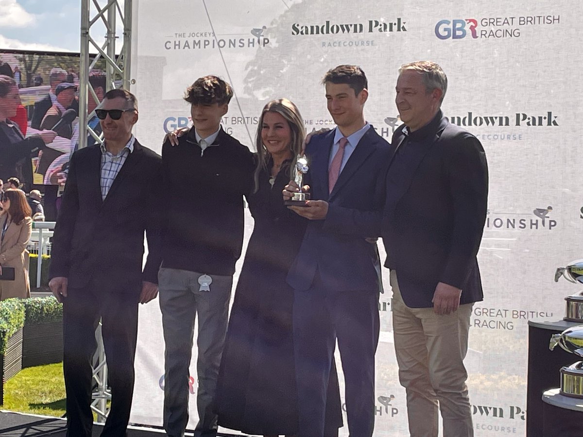 RacingTV's tweet photo. One for the family album 📸
Champion Conditional Luca Morgan, 22, among those crowned today.
@Sandownpark | @bet365 | #jumpfinale https://t.co/YYsjeAPL5t