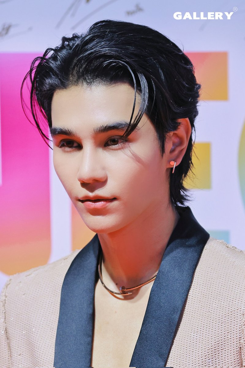 GALLERY_0731's tweet photo. 2023.04.29

Enjoy your shiny night～💜💜

#KonnecEveXJeffSatur
#KonnecThai 
#KonnecCon 
#KonnecEve

#Jeffsatur
@jeffsatur https://t.co/zExAqyRtJ8