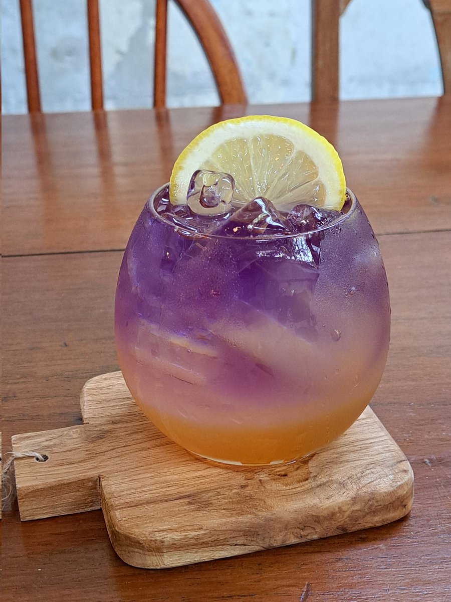 marcilisa4's tweet image. Parce que c'est aussi bon que c'est beau ! 😋🍋🥭🇹🇭🥰 #Bangkok #OliveKitchen