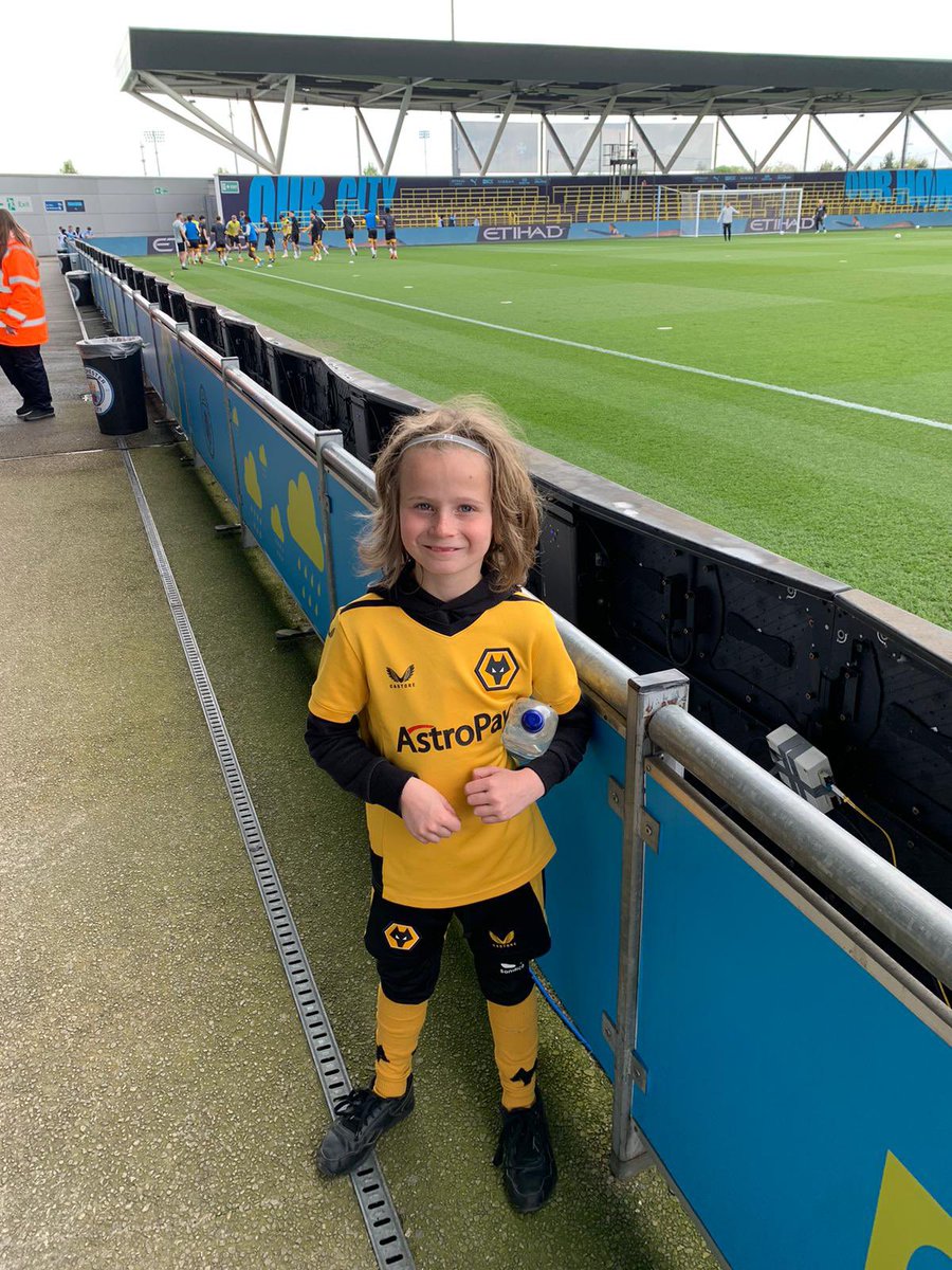 justine_peel's tweet photo. @Young_Wolves Jacob can’t make Brighton but at the under 21s game @robdewolf78 https://t.co/7NYuEvthY0