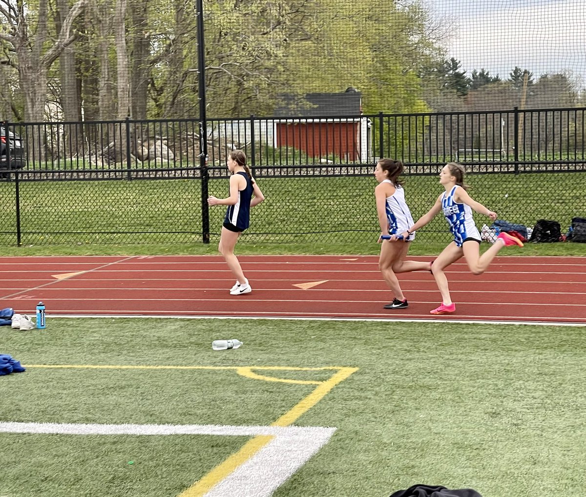mashpeetrackan1's tweet photo. Great time at the Division 6 State Relays. ThankYou West Bridgewater Jr/Sr HS for hosting. Terrific efforts and results especially for our Falcon Girls who finished 6th overall. Winning the HJ, 2nd in TJ, 2nd in LJ and 3rd in 4/100. https://t.co/qVa44rlMSz
