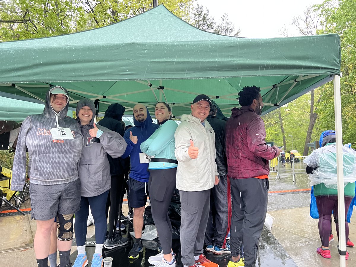 TheWCS's tweet photo. Today is our 15th #WCSRunForTheWild at the @BronxZoo and our first with rain. Nothing stops these great folks running and walking for wildlife though. Thanks to all who have come out. https://t.co/venY9d6Tkz