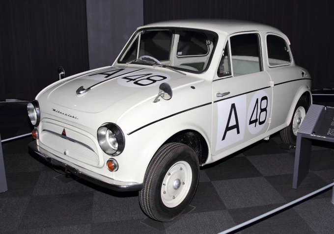 #昭和の日だから昭和の車両を貼ろう  手持ちの画像から 一番旧い昭和のガソリン車達          昭和  西暦 ニッサン70型  壱拾参 1938 たま トラック 弐拾弐 1947 三菱500     参拾五 1960 HSR     六拾壱 1987
