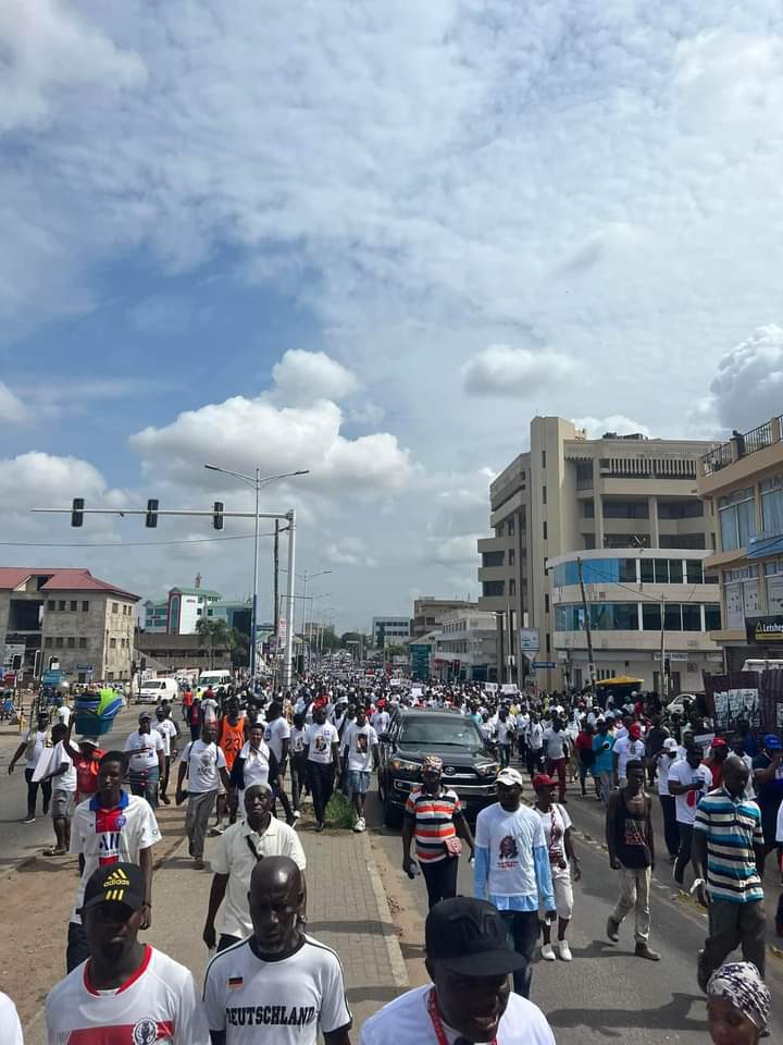 Nanakay_102's tweet photo. Massive Massive
The Aduru Wo So Health Walk with Chief @AlanKyerematen
#WalkWithAlan https://t.co/ayJU6nbeSw