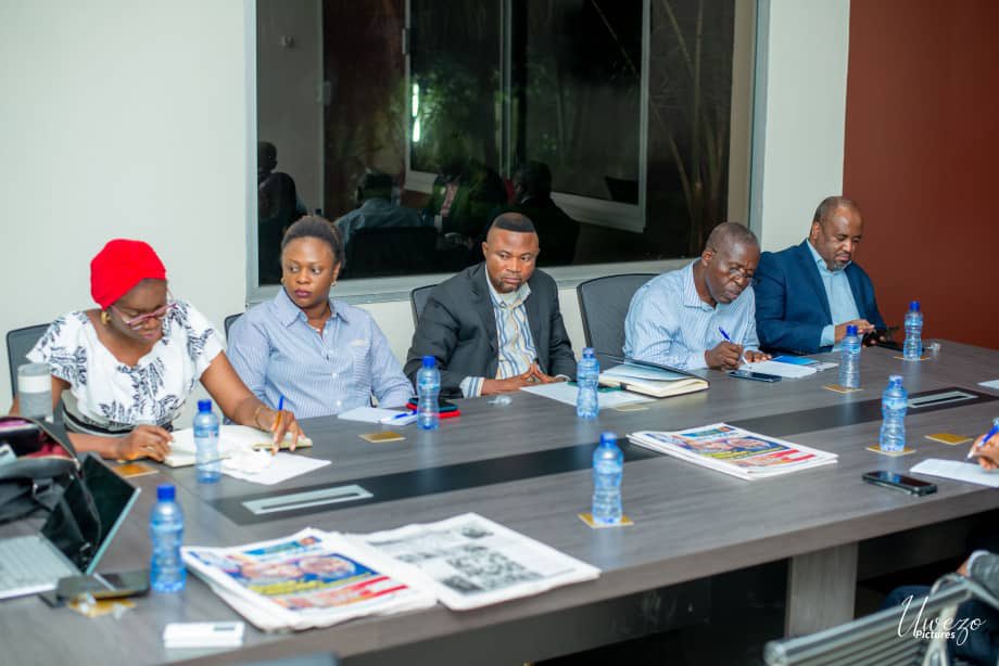 CCIS_rdc's tweet photo. La CCIS-RDC réunit en son sein les opérateurs économiques œuvrant dans différents secteurs d'activités: Chefs d'entreprises,commerçants,industriels,professionnels de services et de métiers,entrepreneurs indépendants,membres des professions libérales,etc. https://t.co/RAKqDHOPZD