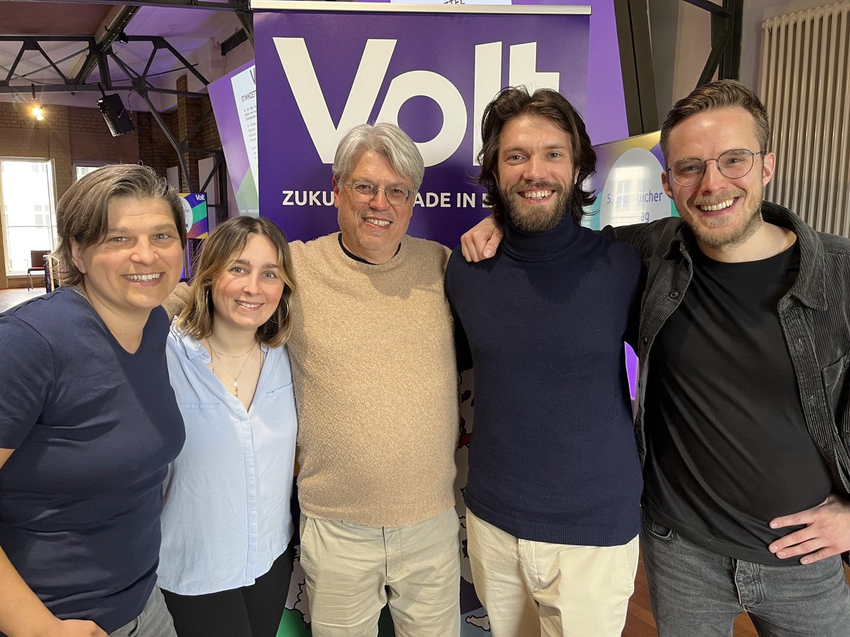 Volt Berlin (@volt_berlin) on Twitter photo Wir haben gewählt ! Unser neuer Ko-Vorsitzender <a href="/DavidGunderlach/">David Gunderlach</a> 💜 Willkommen im Team 🤩 #LPTVoltBerlin Wir haben gewählt ! Unser neuer Ko-Vorsitzender <a href="/DavidGunderlach/">David Gunderlach</a> 💜 Willkommen im Team 🤩 #LPTVoltBerlin