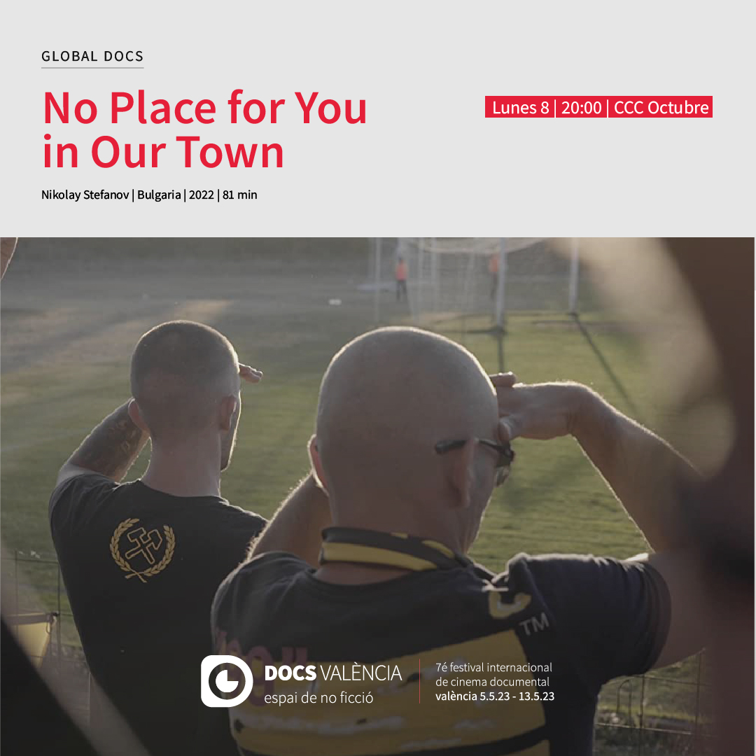 DocsValencia's tweet image. #GlobalDocs
El documental «No Place for You in Our Town», de Nikolay Stefanov, aborda el tema de la identidad, a través de un grupo de hooligans del futbol de la ciudad más dura de Bulgaria: Pernik.

Apúntalo en tu agenda de #7DocsValència.
Ver más ➡️ bit.ly/44oWe91