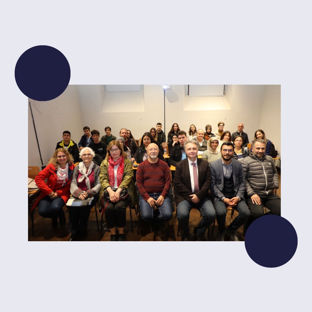 Mudanya | Felsefe Buluşmaları 💜

Prof. Dr. A. Kadir Çüçen ile Dr. Öğr. Üyesi Mehmet Fatih Elmas’ın düzenlediği ve Remzi Demir’in katılımı ile gerçekleştirdiğimiz “Felsefenin Yüzyılı” etkinliğine bölümümüz ve topluluğumuz olarak katılım sağladık.🙆‍♀️