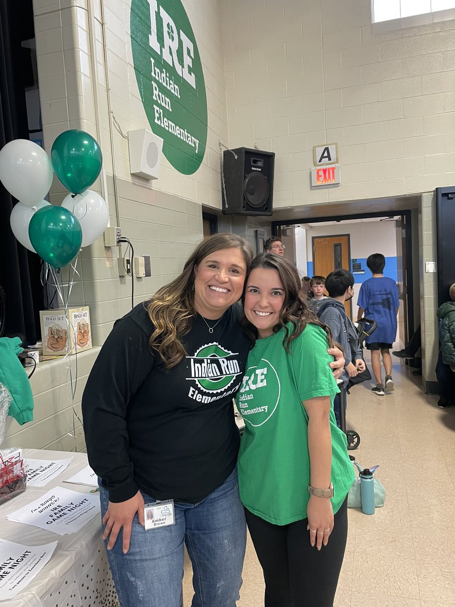 ireDCSD's tweet photo. Family Game Night was an amazing success! https://t.co/h0fXiKXCXu!!! Thank you to our PTO for all their hard work and all the families who came out. We are truly #BetterTogether💚 https://t.co/0AP6BNVs2f