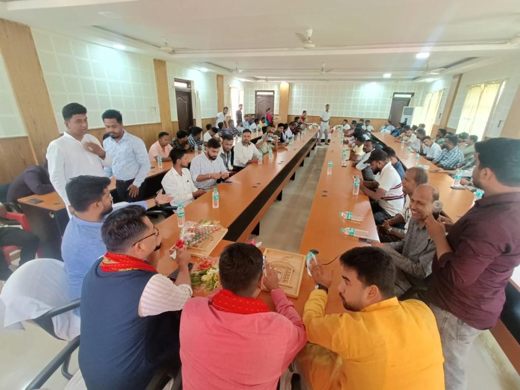 NNongpok's tweet photo. Attended #Y20Chaupal meeting held at Majlishpur, Tripura. Discussed and deliberated on the role and  importance of Youths in Nation building. 
#Y20 https://t.co/TliYyTGkMC
