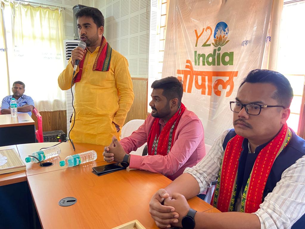NNongpok's tweet photo. Attended #Y20Chaupal meeting held at Majlishpur, Tripura. Discussed and deliberated on the role and  importance of Youths in Nation building. 
#Y20 https://t.co/TliYyTGkMC