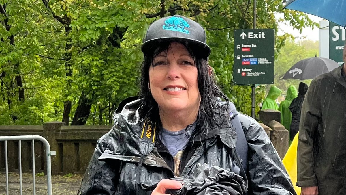 TheWCS's tweet photo. Rain in the forecast for #WCSRunForTheWild but we're all smiles. Thanks to everyone ready to run and walk for wildlife. https://t.co/GEZoL8cCuN