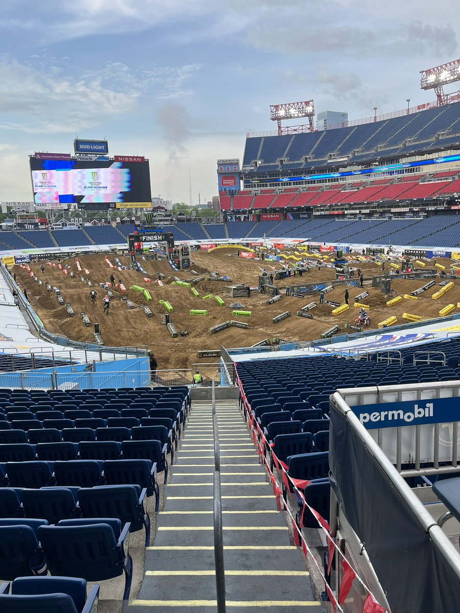 alexray83_'s tweet photo. Race day https://t.co/CD8u7BEgPl