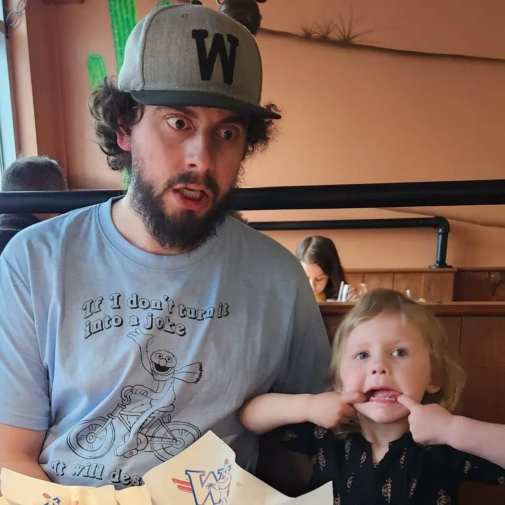 AddisonWylie's tweet image. Had an awesome birthday! Great gifts (and some #KangarooJack), delicious food, and a WICKedly fun time with my wonderful family. ❤️