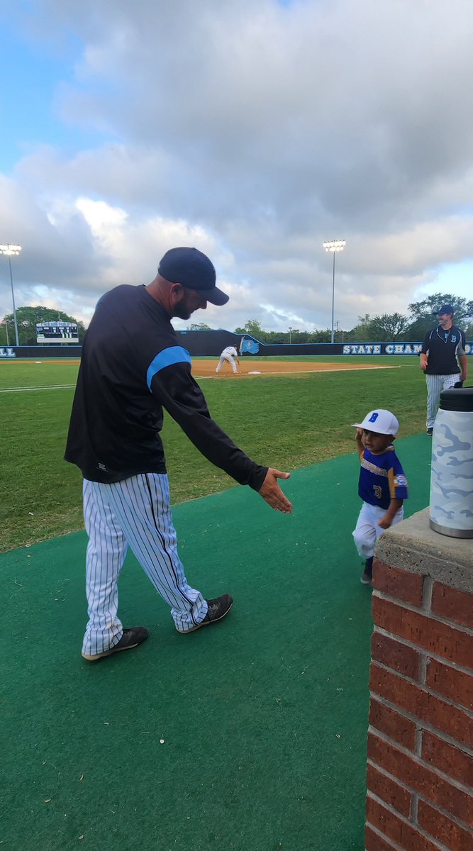 BucBaseball's tweet photo. Here are some pics from last night’s “Little League Night”.  It was great.  Thanks to all the young players that came out to help cheer on our boys. 

Game resumes today at 4:00 pm https://t.co/gu743fUYBw