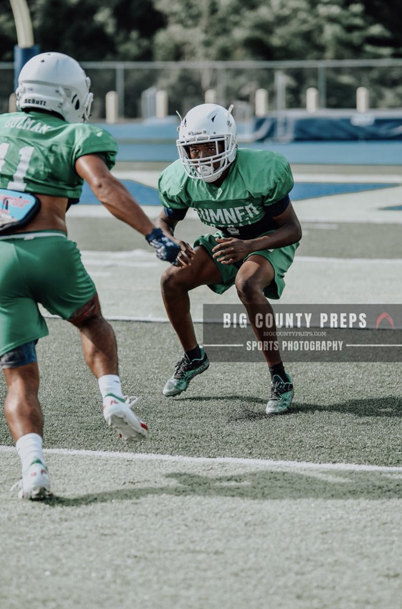 Terrion434's tweet photo. Pads are in! hardwork is goin to pay off soon @BigCountyPreps1 came to support! #pads #football #agressive #bcp #bigcountypreps https://t.co/7lZ1z9IkmW
