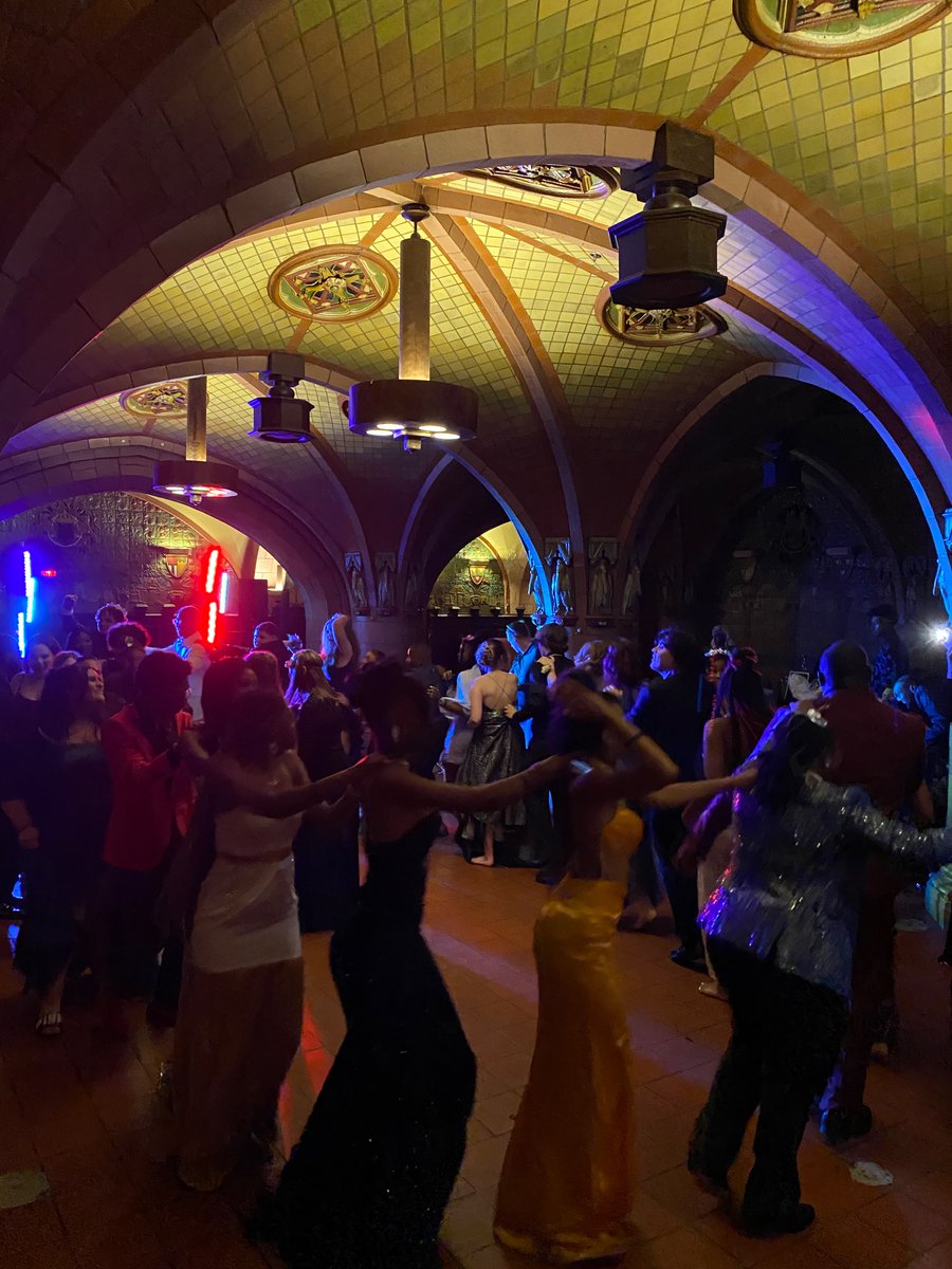 Loved seeing these dapper Wildcats dancing the night away at Waggener’s 2023 Prom! 

<a href="/JCPSHighEA_AofL/">Kim Morales</a> 
<a href="/JCPSAsstSuptHS/">Dr. Joseph Ellison, III</a> 
<a href="/AcademiesofLou/">AcademiesofLou</a>