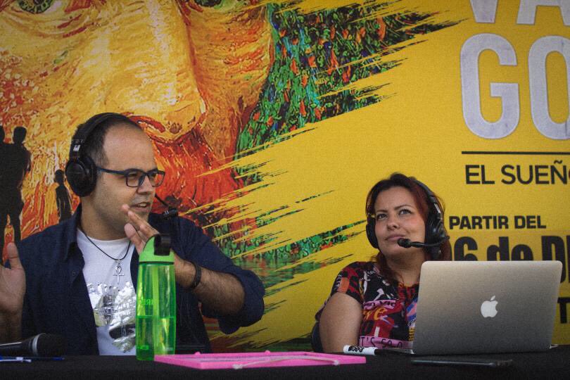 Tevefilia's tweet photo. Sobreviví esta noche de caaaalor 😪🔥¿Y ustedes? Tomen café que a las 10:00 am nos escuchamos hablando de lo que nos gusta en #Enfoca2 por @laromantica889 https://t.co/PiM6p36KcL
