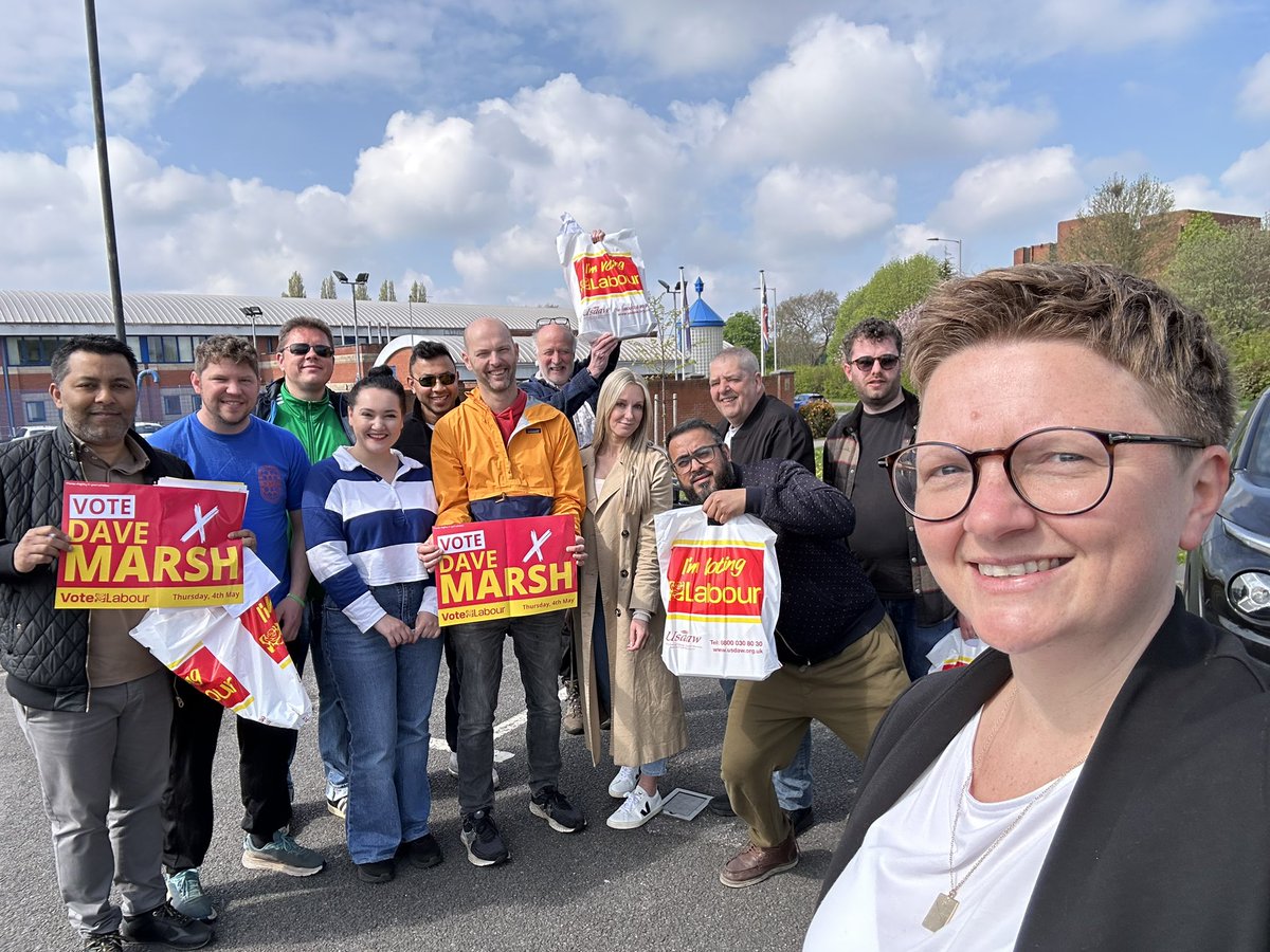 bevcraig's tweet photo. Lots of @McrLabour activists out this morning across the city. This morning I’ve heard from residents voting Labour in Woodhouse park why they’re backing local lad @davidgmarsh https://t.co/dlVMEZpHTw