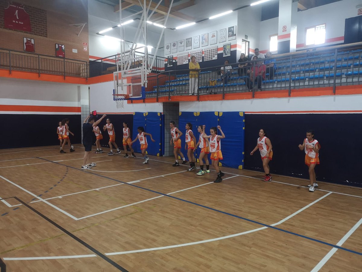 Ya está nuestro mini 2011  participando en el fantástico Torneo <a href="/cbelpalo/">𝙲𝚕𝚞𝚋 𝙱𝚊𝚕𝚘𝚗𝚌𝚎𝚜𝚝𝚘 𝙴𝚕 𝙿𝚊𝚕𝚘</a>

 #allstarviveelpalo2023 

Primer partido fase de grupos ✅️ 💪💙💛🚀

<a href="/cbelpalo/">𝙲𝚕𝚞𝚋 𝙱𝚊𝚕𝚘𝚗𝚌𝚎𝚜𝚝𝚘 𝙴𝚕 𝙿𝚊𝚕𝚘</a> 12
@cdlasallebasket 5️⃣2️⃣

A las 17h ⏰️ 🆚️ <a href="/cblamojonera/">Club Baloncesto La Mojonera</a> 

Vamos chicas‼️