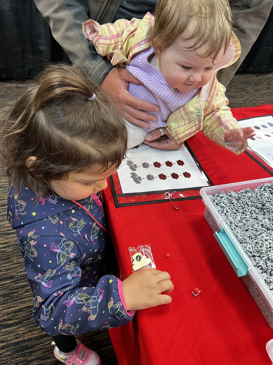 RGHDudes's tweet photo. #Brickfestlive #LEGO #Mario #girldads https://t.co/M3iUxOIQks