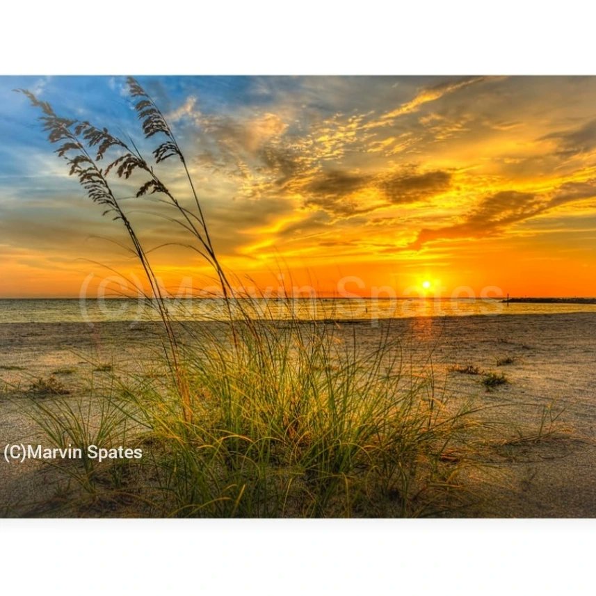 'Summer Breezes' A delightful summer sunset along the gulf coast of Florida!!! Prints are available for purchase at my website Marvin-spates.pixels.com #sunsetvibes #SunsetLovers #Florida #beach #sand #surf #gulfofMexico #beautifulskys