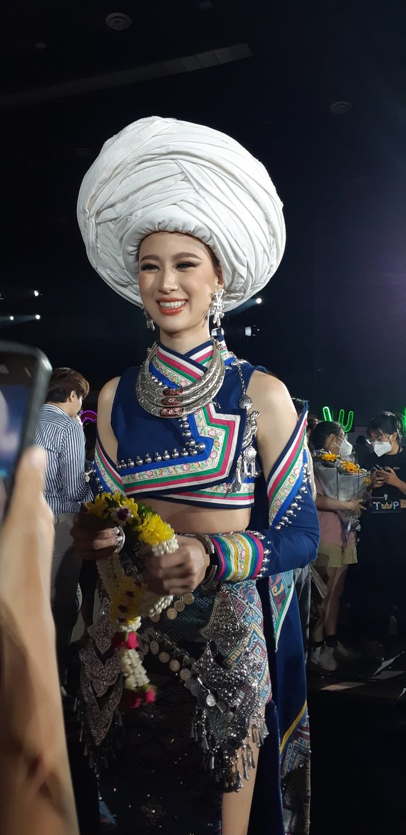 parinee7152's tweet photo. ไม่ว่าจะเกิดอะไรขึ้น
เฌอเอมคือขว��ญใจของประชาชนเสมอ

CHERAIMS FIGHT FOR CROW(D)N

#เฌอเอมจากชุมชนสู่มหาชน https://t.co/Arvdv3YEX8
