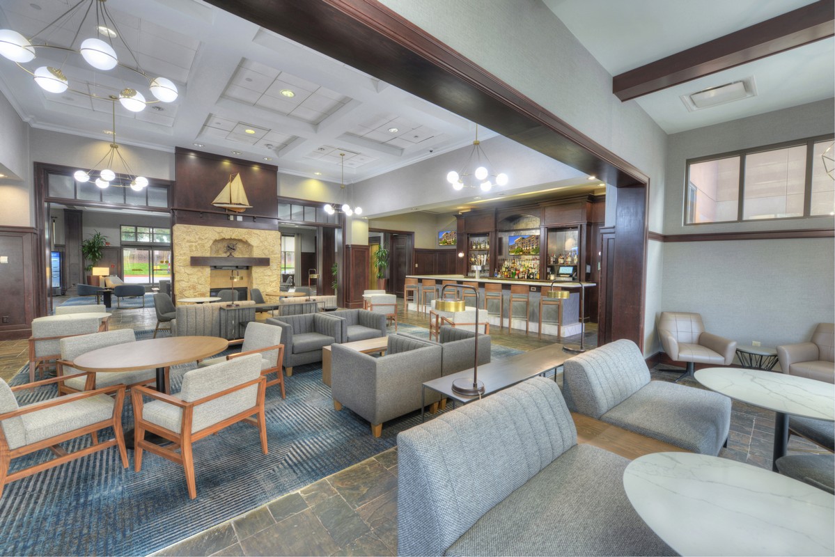 SheratonBWI's tweet photo. Your home away from home is waiting at our hotel! Whether traveling for business or leisure, our cozy accommodations and exceptional amenities provide the perfect space to rest and recharge. Book now and experience true comfort and hospitality. #HomeAwayFromHome #bwi https://t.co/OMh0QqVfLD
