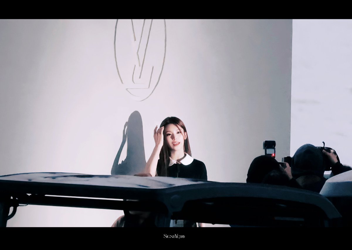 -

𝟐𝟑𝟎𝟒𝟐𝟗

🎬

LV PREFALL WITH YEJI
#YEJIxLouisVuittion
#LVPREFALL23
#있지  #예지 #YEJI