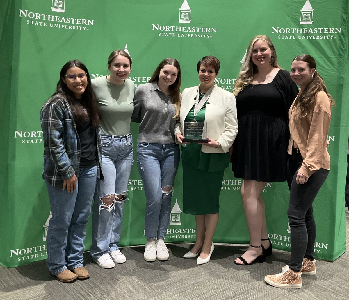 DrCammiValdez's tweet photo. Proud to be the 2023 recipient of the Circle of Excellence Award for Research. Couldn’t do this without my amazing lab! #valdezlab #goingplaces #fightingblindness @NSURiverHawks #diversityinstem #diversitymatters #thisiswhatascientistlookslike https://t.co/ciX5WXsNDd
