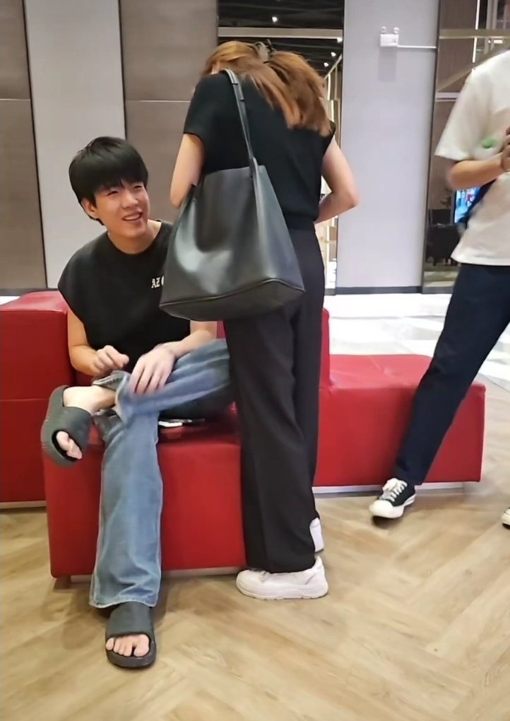 may9204's tweet photo. โฮรรรรร พ่อหนุ๊มมมมม ได้เห็นหน้าเห็นตาแน้วว🥹🥹
#gungunhd @HdGungun https://t.co/dCNmgTjTrI