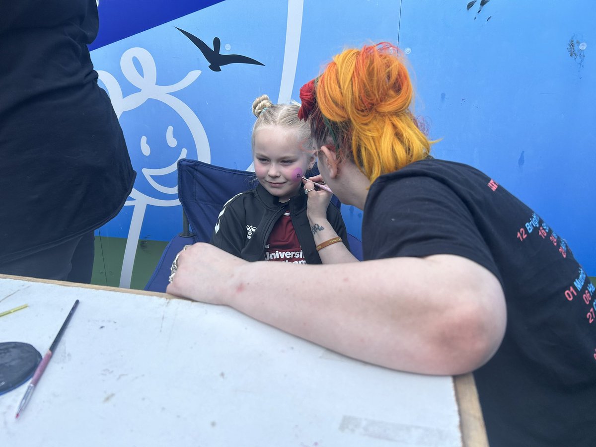 🚨The <a href="/IN_n_OUTcentres/">IN'n'OUT Autocentres</a> family area is open for the last home game of the season! 

👞🪖 Please come show your <a href="/ntfc/">Northampton Town</a> support.

👩‍🎨⚽️ Facepainting and inflatable net!

#ProudToBe