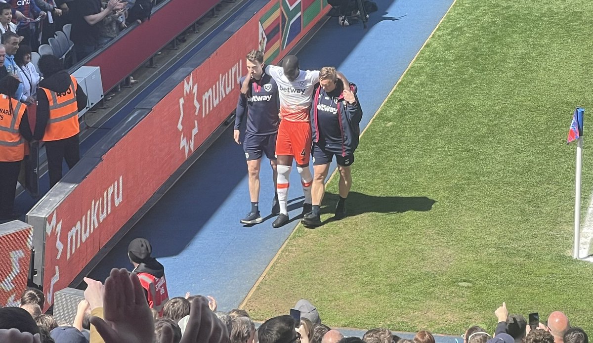 That’s how your cat feels 

Best ever chant to an opposition player

Kurt Zouma 

#cpfc